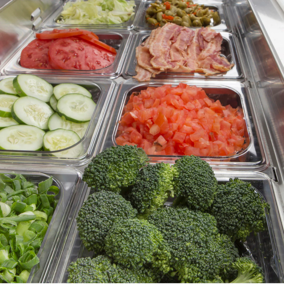 Maxx Cold 1 Door Refrigerated Sandwich and Salad Prep Station - Image 3