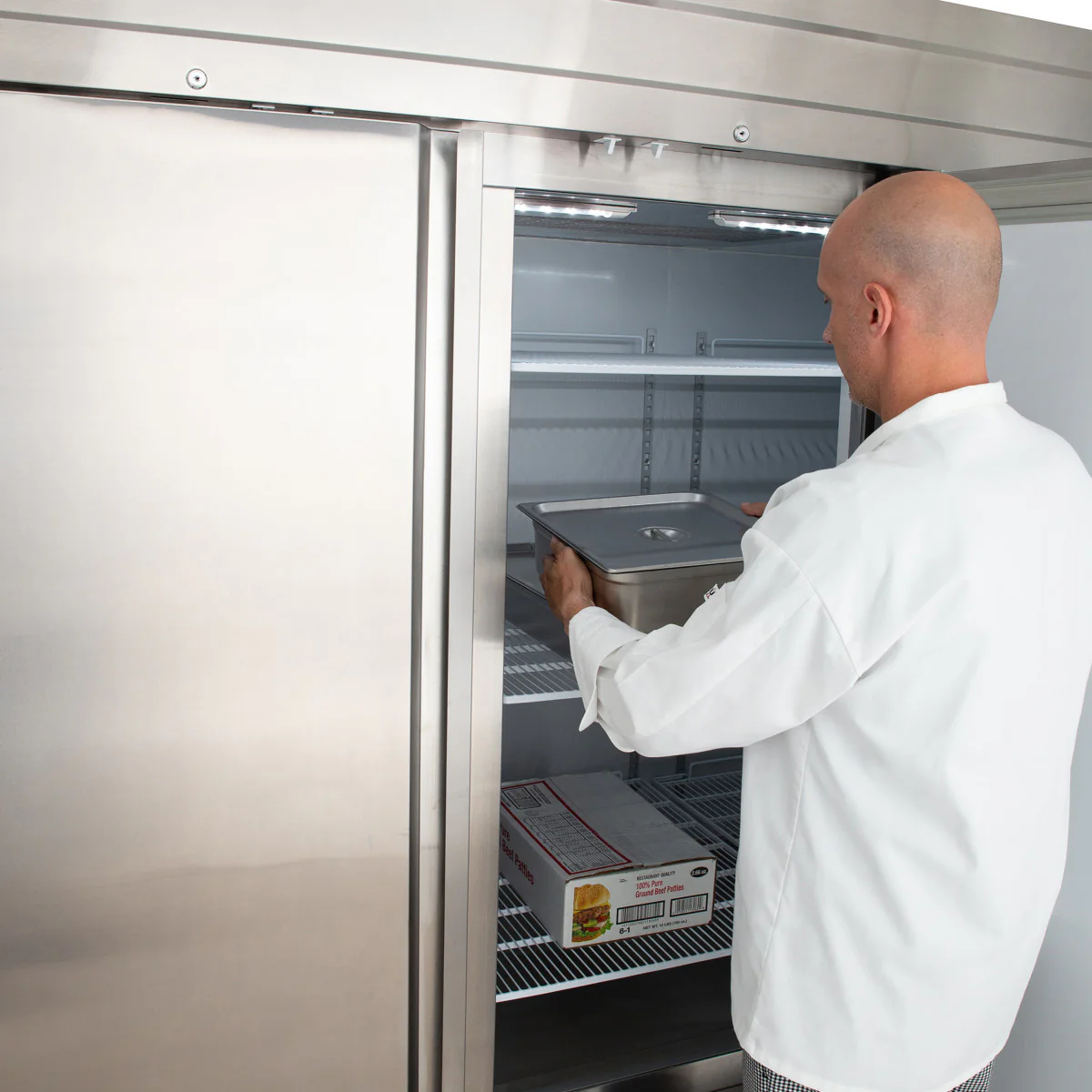 Maxx Cold V-Series 3 Door Reach-In Freezer, Bottom Mount - Image 3