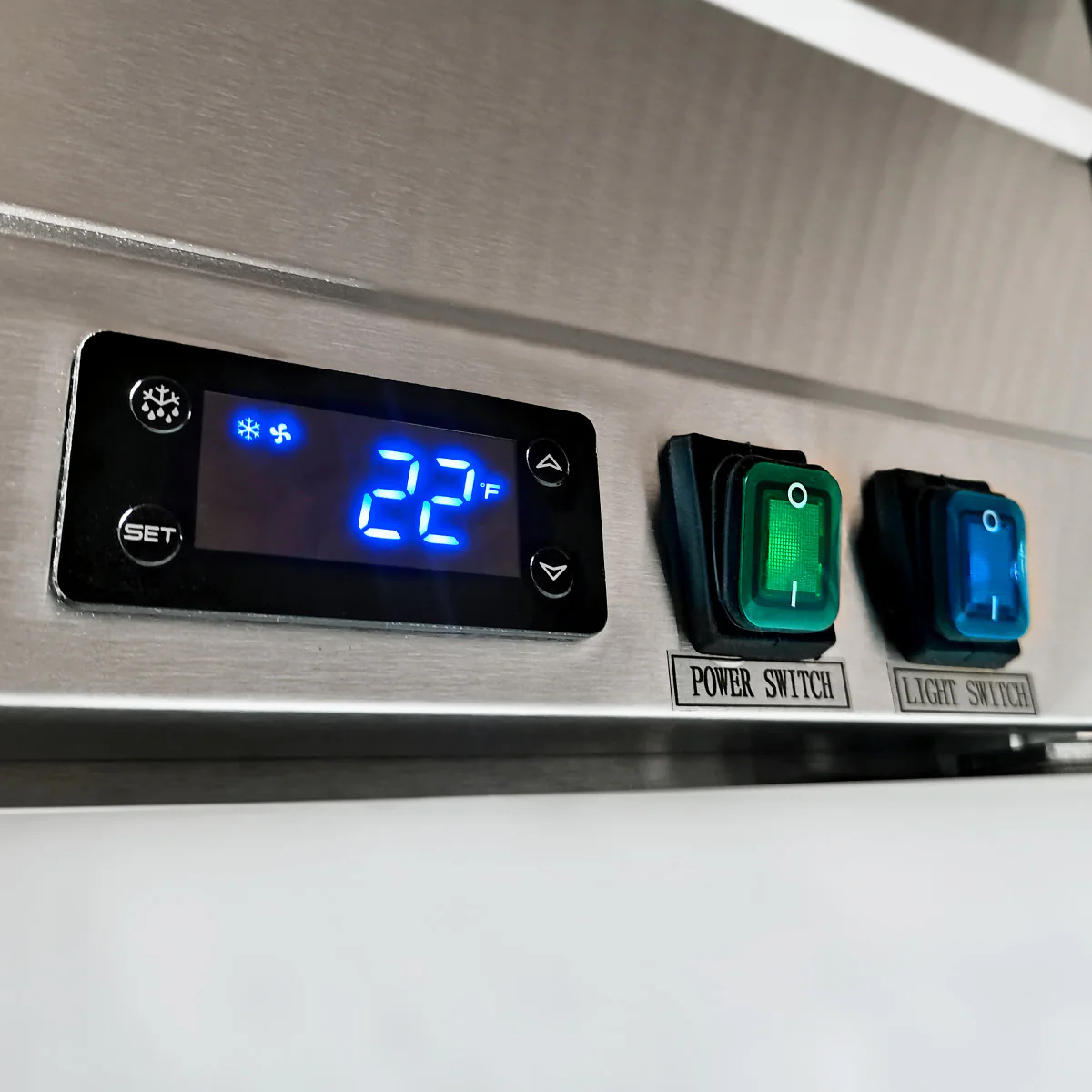 Maxx Cold V-Series 3 Glass Door Reach-In Refrigerator, Bottom Mount - Image 2