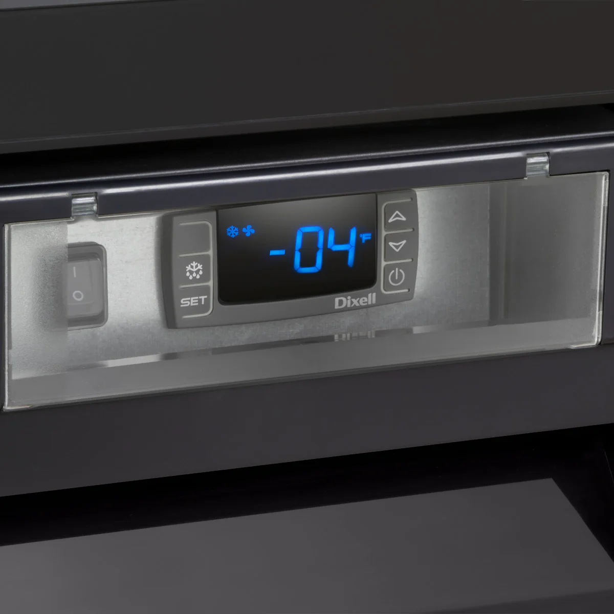 Maxx Cold Double Glass Door Ice Merchandiser Freezer - Image 5