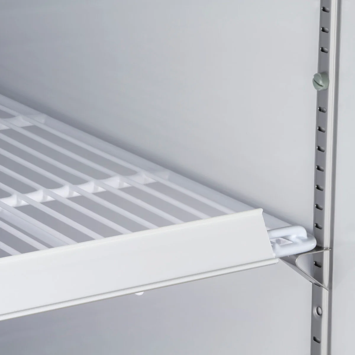 Maxx Cold Single Glass Door Merchandiser Cooler Refrigerator - Image 5
