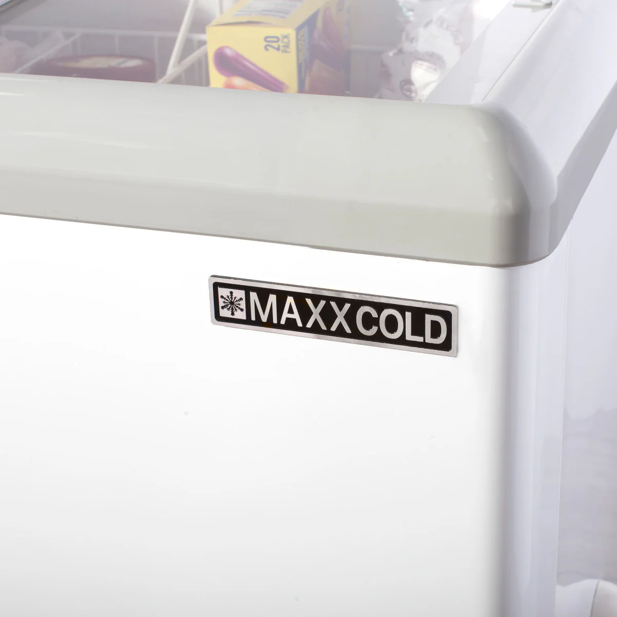 Maxx Cold X-Series Sliding Glass Top Mobile Ice Cream Display Freezer - Image 4
