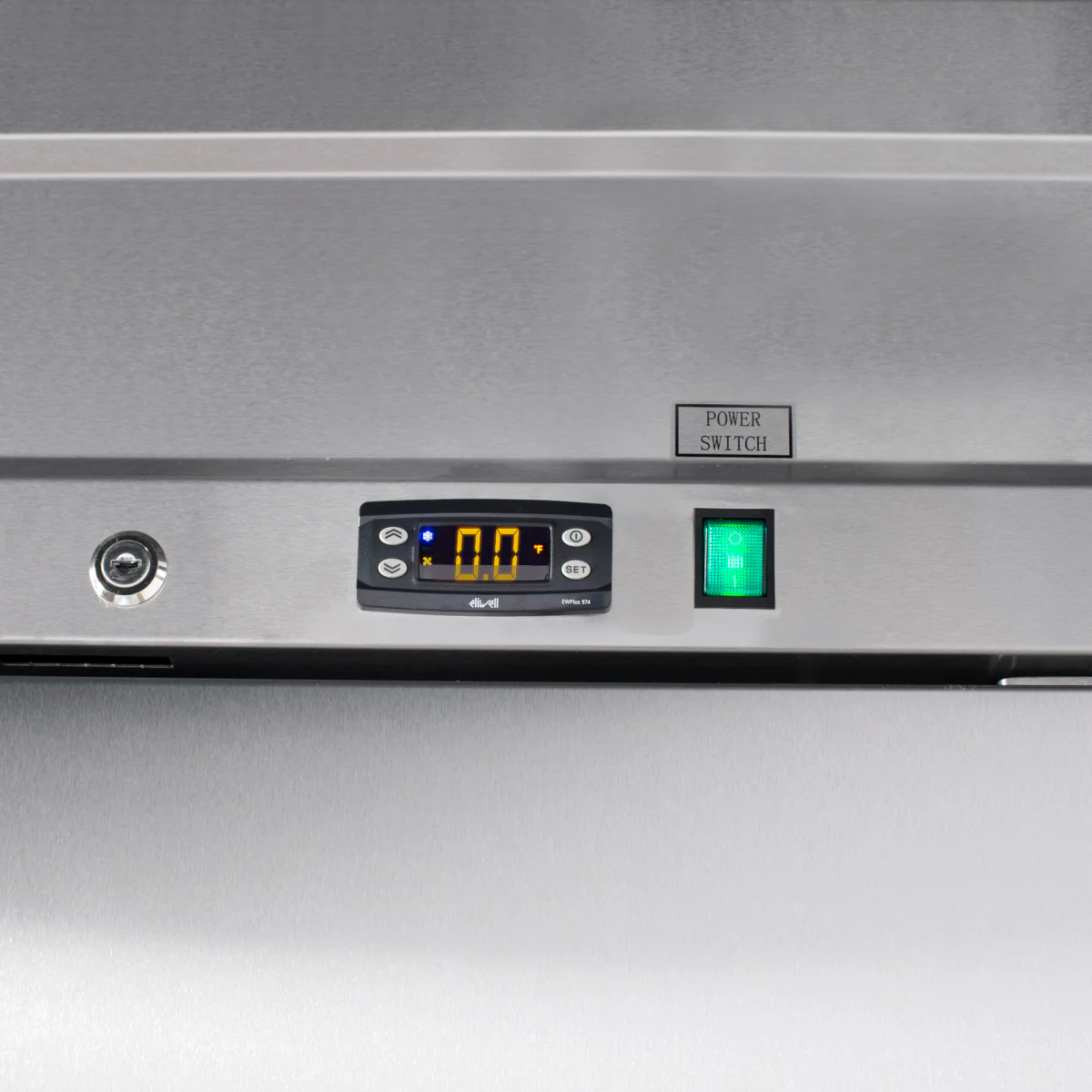 Maxx Cold Bottom Mount 1 Door Reach-In Freezer - Image 5
