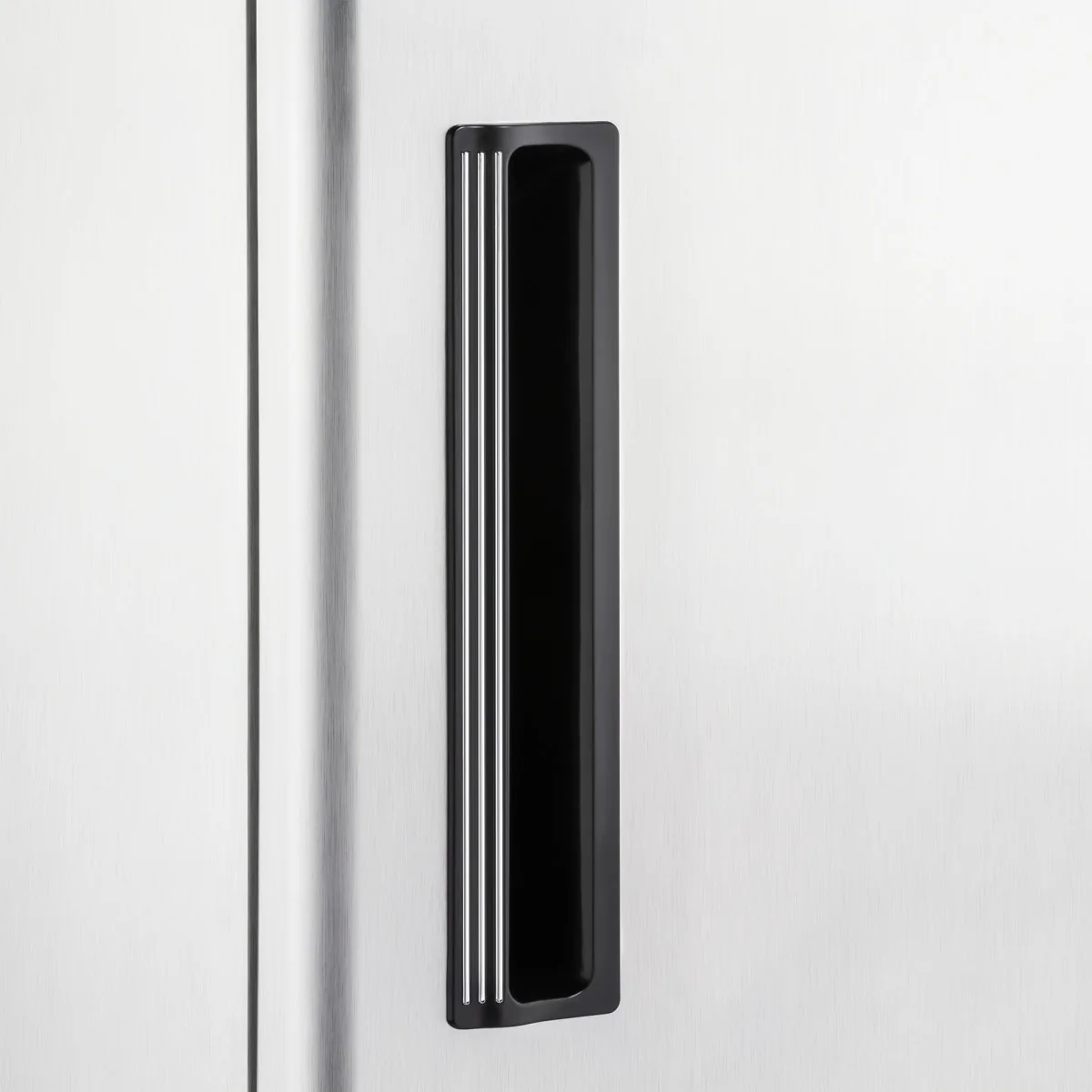 Maxx Cold X-Series Single Door Reach-in Freezer, Top Mount - Image 4