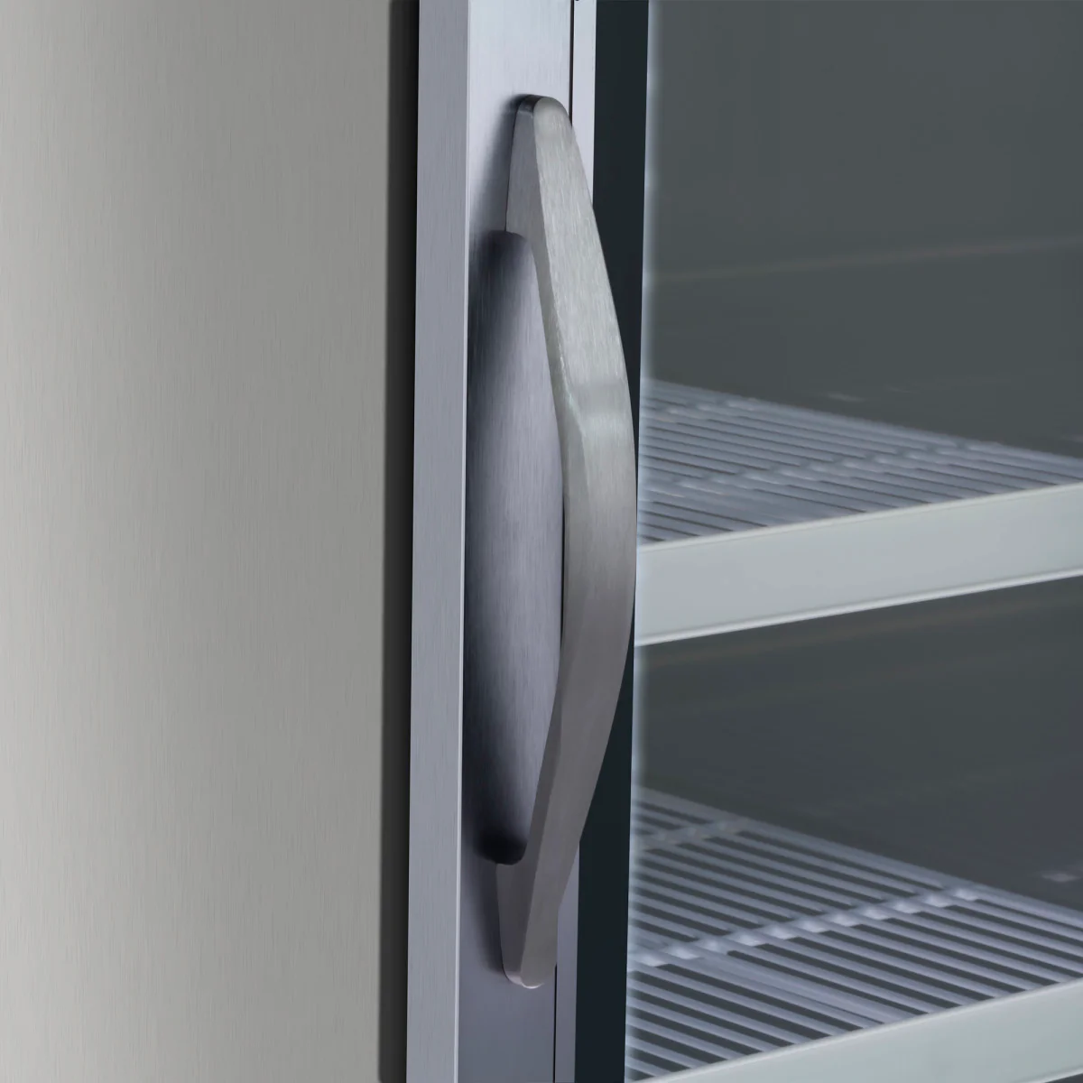 Maxx Cold X-Series Single Glass Door Reach-In Refrigerator - Image 4