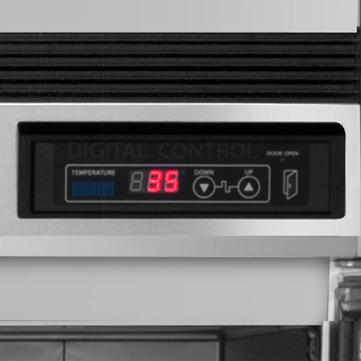 Maxx Cold Triple Door Reach-In Refrigerator, Top Mount - Image 4